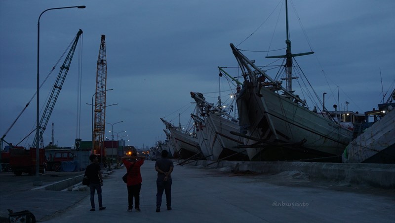 senja berawan di pelabuhan sunda kelapa (156)